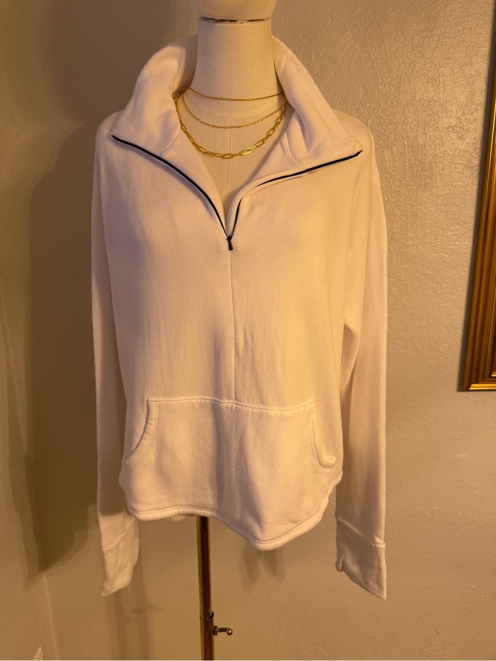 NWOT SO Soft! LA made Women's White Half-Zip Pullover with Pocket Sz Large